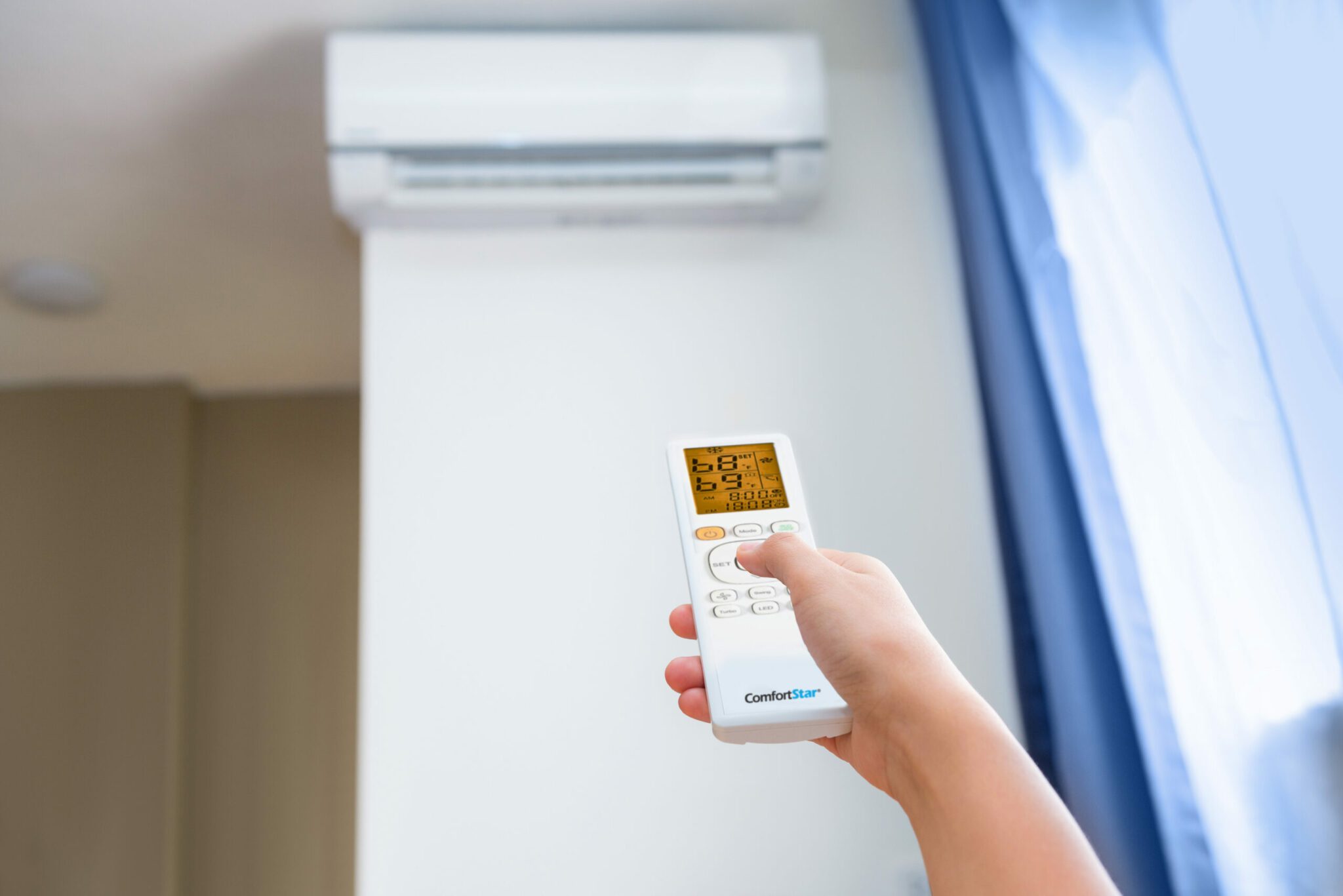 THERMOSTATS & CONTROLS ComfortStar Air Conditioning & Heating Products